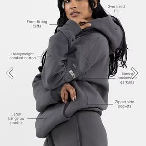 Women's Comfrt Hoodie travel set in Gray and Stone